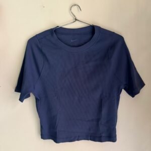 Sporty Cool - Nike Men’s Blue Crop top (Size M)
