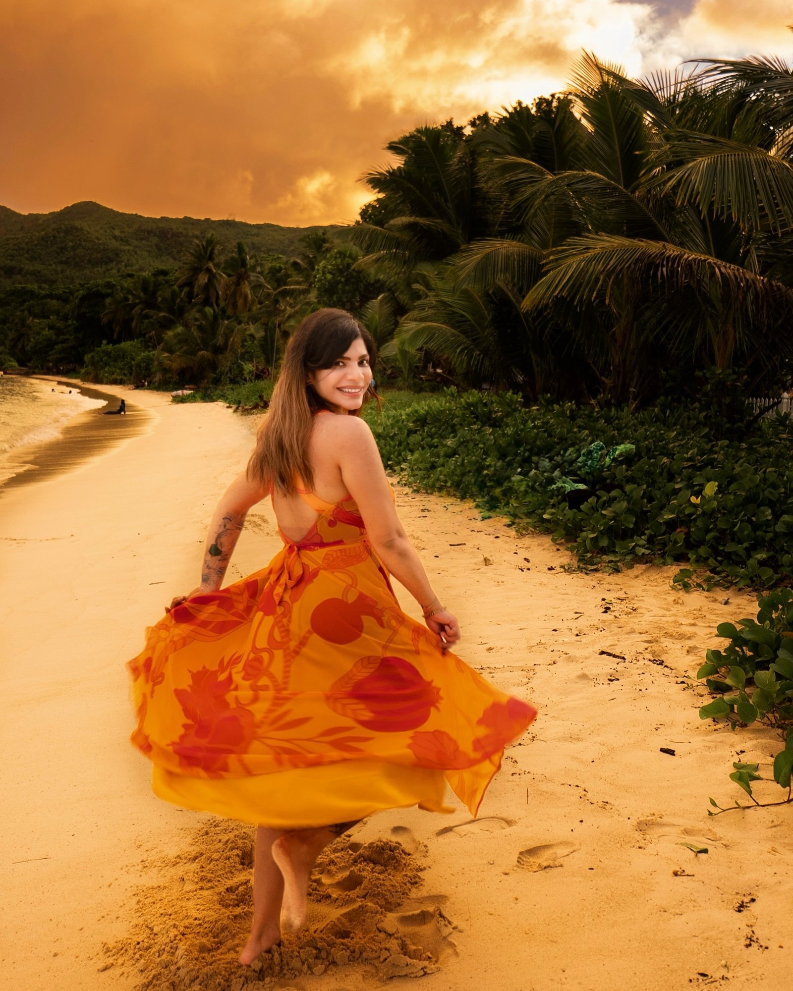 Seychelles Travel Guide by Radhika Nomllers